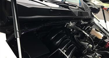 液压撑杆和气动撑杆的区别和各自优点